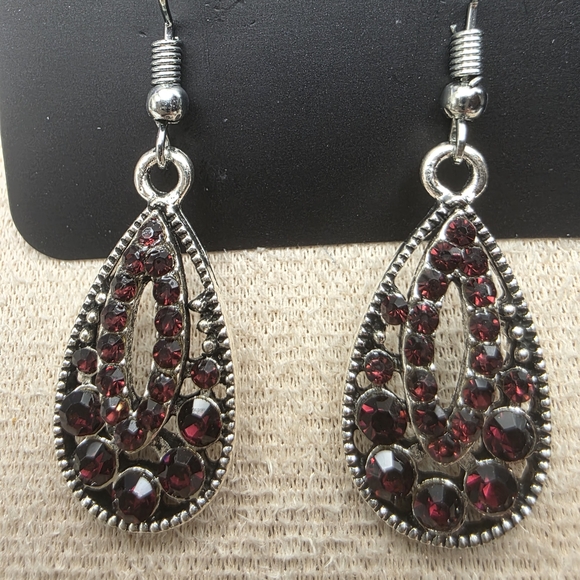 paparazzi Jewelry - Paparazzi Silver and Deep Red Teardrop Earrings (797)
